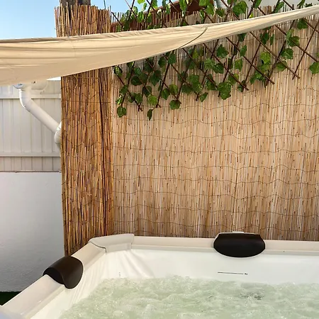 Villa Casa Rustica Em - Karmea's *