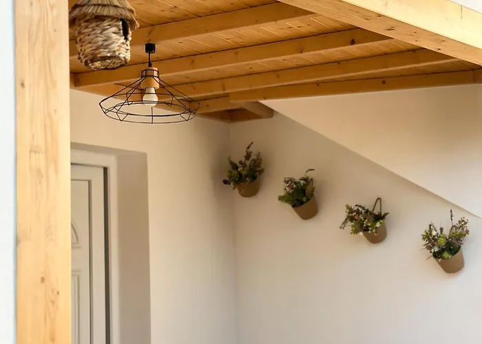 Casa Rustica Em - Karmea's Villa *