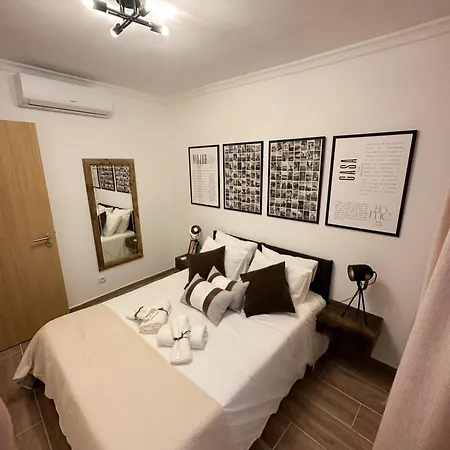 Villa Casa Rustica Em - Karmea's *