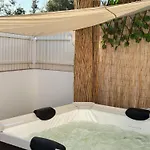 Villa Casa Rustica Em - Karmea's